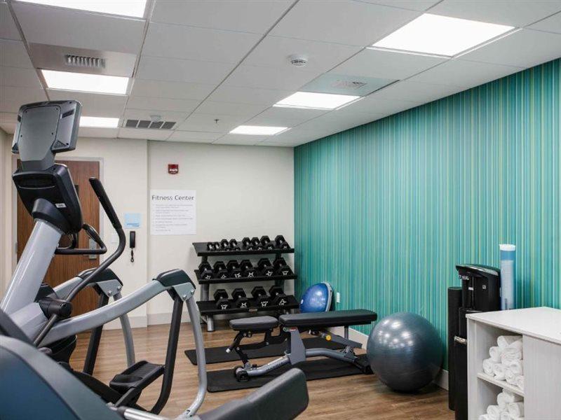 Holiday Inn Express & Suites Oakhurst-Yosemite Park Area By Ihg Ngoại thất bức ảnh