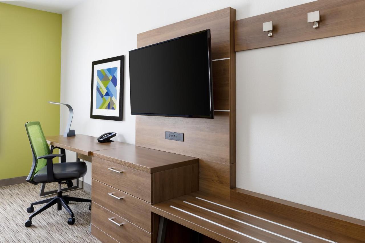 Holiday Inn Express & Suites Oakhurst-Yosemite Park Area By Ihg Ngoại thất bức ảnh